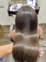 ブレイズ ザ サロン(BLAZE THE SALON)&nbsp;ノンダメージカラーでツヤツヤアッシュブラウン【BLAZE 大庭】