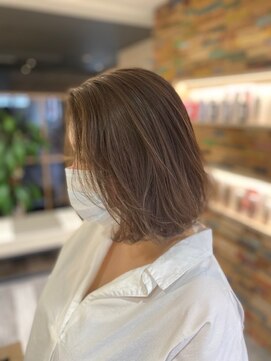 リコ エスト 上野店(lico est) シークレットハイライト ヌーディーベージュ