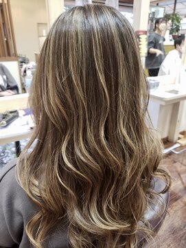 カットインファーチェ CUT IN face エアタッチ×コントラストハイライト