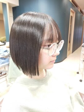 ヘアサロンアンドヘアメイクディー(hair salon hair make D) 仙台D ワンレンワンレングスショート前下がりパッツンボブ