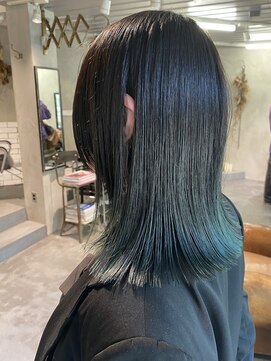 ロリム(RorriM) ダブルカラー　グラデーションカラー　エメラルドグリーン