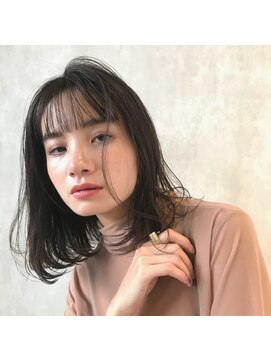 エレン 池袋(ElEn.) ワンカールロブ/エレン池袋/小顔カット/髪質改善
