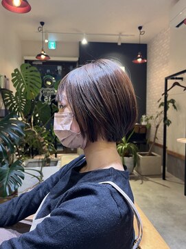 ヘア サロン ルート 幕張(Hair Salon ROUTE) 《大人可愛い》20代30代40代ひし形丸みショート