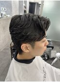 センターパート×毛流れパーマ、フェザーパーマ