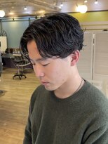 キートスバイガーランド (Kiitos by Garland)&nbsp;メンズパーマニュアンスパーマ毛流れパーマ黒髪センターパート