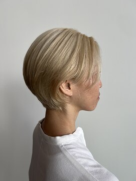 サヴォア(Savoir) ハンサムショート×金髪