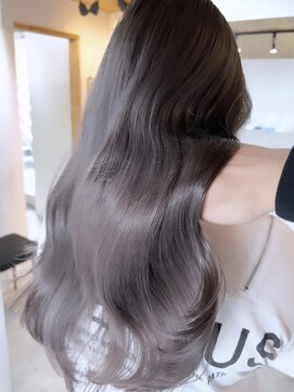 キラ 渋谷(KILLA) ★デジタルパーマミニウルフチェリーブラウンホワイトグレージュ