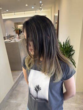 ムード(MOOD.) ハイライト×レイヤーカット