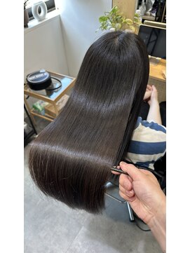 ウム(UMU) 髪質改善/縮毛矯正/トリートメント/ストレート