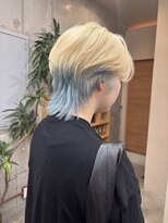 ノイ(noii)&nbsp;ハイトーンウルフカット/デザインカラー/ブロンド/ペールブルー