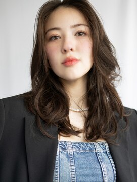 レイヤーカット×ブラウンカラー