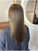 ミントベージュ