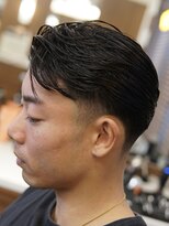 ザ チョップ ショップ ハラジュク(THE CHOP SHOP HARAJUKU)&nbsp;原宿渋谷理容室テーパーフェードカットメンズセンターパート