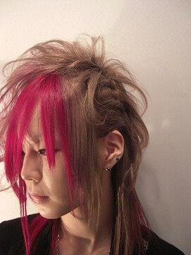 トリックストア(TRICK STORE) ヴィジュアル系のヘアースタイル