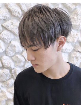 モアナ バイ ヘッドライト 武蔵小杉店(Moana by HEADLIGHT) ショート#刈り上げ#ダブルカラー#小顔#アッシュ