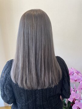 コレクトバイイヴァン 八戸ノ里店(colext by IVAn) 透明感