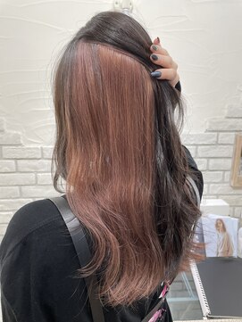 ヘアーグランデシーク(Hair Grande Seeek) 柔らかピンクベージュインナーカラー