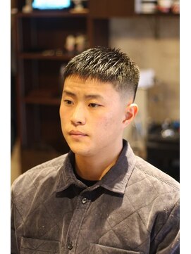 キングスマン トーキョー 国分寺(KINGSMAN TOKYO) アップバング/ツーブロック/スキンフェード[国分寺/国分寺駅]