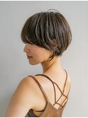 首が綺麗に見えるオトナショート