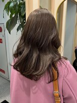 エレノア 梅田店(Eleanor) くすみベージュ♪