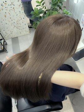 オニキス(ONYX) ブリーチカラー×ミルクティーグレー【aya指名】