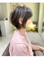 上品な大人のショートスタイル