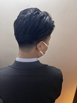 プレミアムバーバー 目黒店(PREMIUM BARBER produce by HIRO GINZA) ビジネスショート