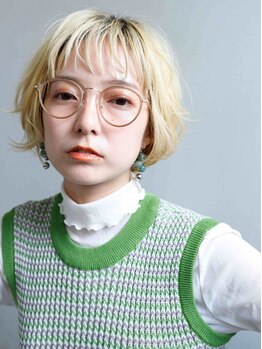 エマ(Emma)の写真/《グレージュ系実績多数》定番スタイルにも今っぽさを足したスタイルに♪ハイトーンも暗髪も艶々の美髪に◎