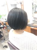 お手入れが楽なショートボブ