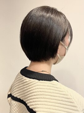 ハロウ ショートボブ