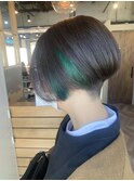 【ANGELICA 久毛】　刈り上げボブ　インナーカラー