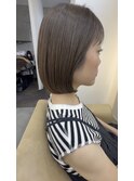 切りっぱなし内巻きボブ