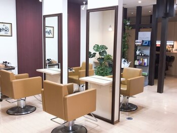 エフォート ヘアー(effort hair)の写真/【30～40代必見!!】大人女性から絶大な支持を受ける【effort hair】アットホームな雰囲気で悩み相談も◎