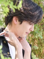 ロアーヘアーリム(RAWR hair RIM)&nbsp;【RAWR】毛流れセンターパート無造作パーマ刈り上げ