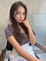 メーヴェ(Mowen) mowen 南堀江 オリーブグリーン セミロングレイヤーカット