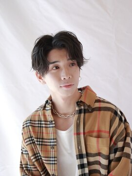 【山本智文】センターパートルーズパーマ