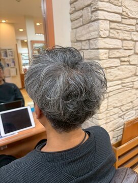 ヒラトヤ 肴町店 ビジネスカジュアル◎束感シルバーカラー40代50代大人かっこいい