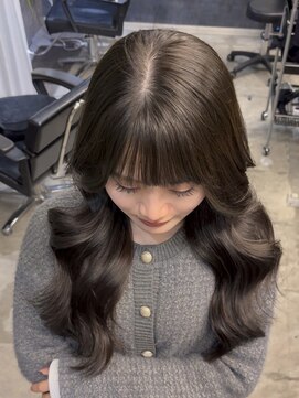 ベガ 福岡天神(VEGA) ブリーチなしで作る赤みゼロカラー