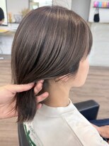コラソン(corazon) ハイライトを織り交ぜたナチュラルなスタイル