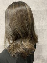 モダンメイド 四条烏丸(modern made)&nbsp;前髪 アンブレラカラー こなれミディ イメチェン ウェーブパーマ