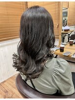 リリス(Ryllis)&nbsp;オリーブアッシュ