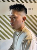 スキンフェードスタイル【BARBER-BAR】