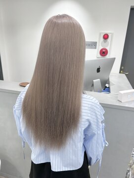 ルーブ トウキョウ(Loob. TOKYO) グレージュミルクティーカラー【ケアブリーチ、イルミナカラー】