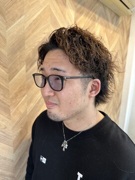 ロム(Rom.) ツイスパウルフ