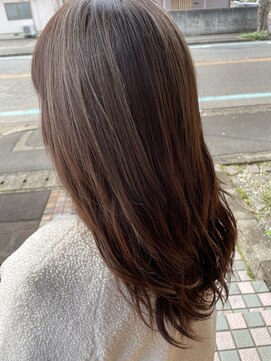 エルパライソ 鯖江店(Elparaiso) 鯖江/髪質改善/オッジオット/白髪染め/縮毛矯正/ヘッドスパ