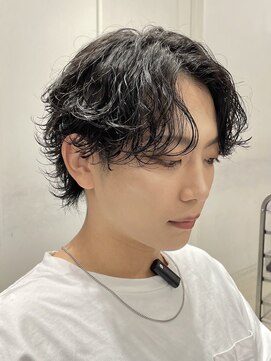 フィフス 名駅(fifth) センターパートツイストスパイラルパーマメンズ波巻きパーマ