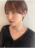 耳かけが可愛い大人ショート