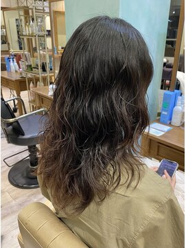 コトナ 越谷店 ロングレイヤースタイル×パーマ