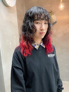 テトヘアー(teto hair) くるくるパーマ レッドカラー 毛先カラー 裾カラー