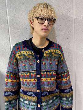 ブライト 守口(Breit) 【ブリーチパーマ】